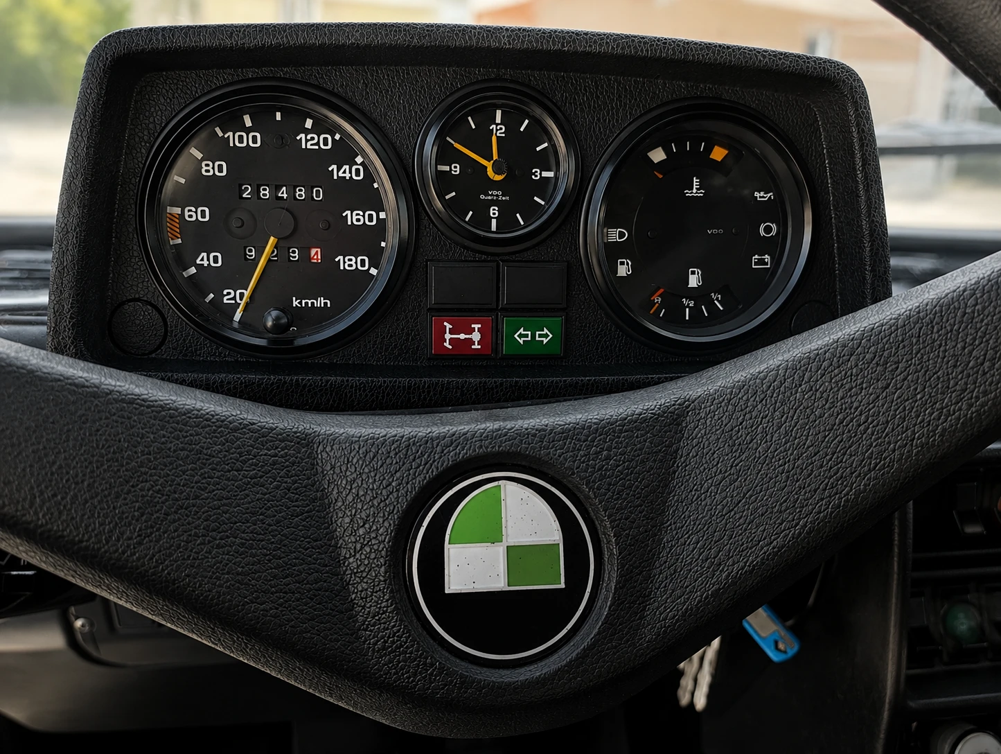 Mercedes-Benz G PUCH 230 GE W461 2.3 4x4 8+ 1, снимка 16 - Автомобили и джипове - 55652570