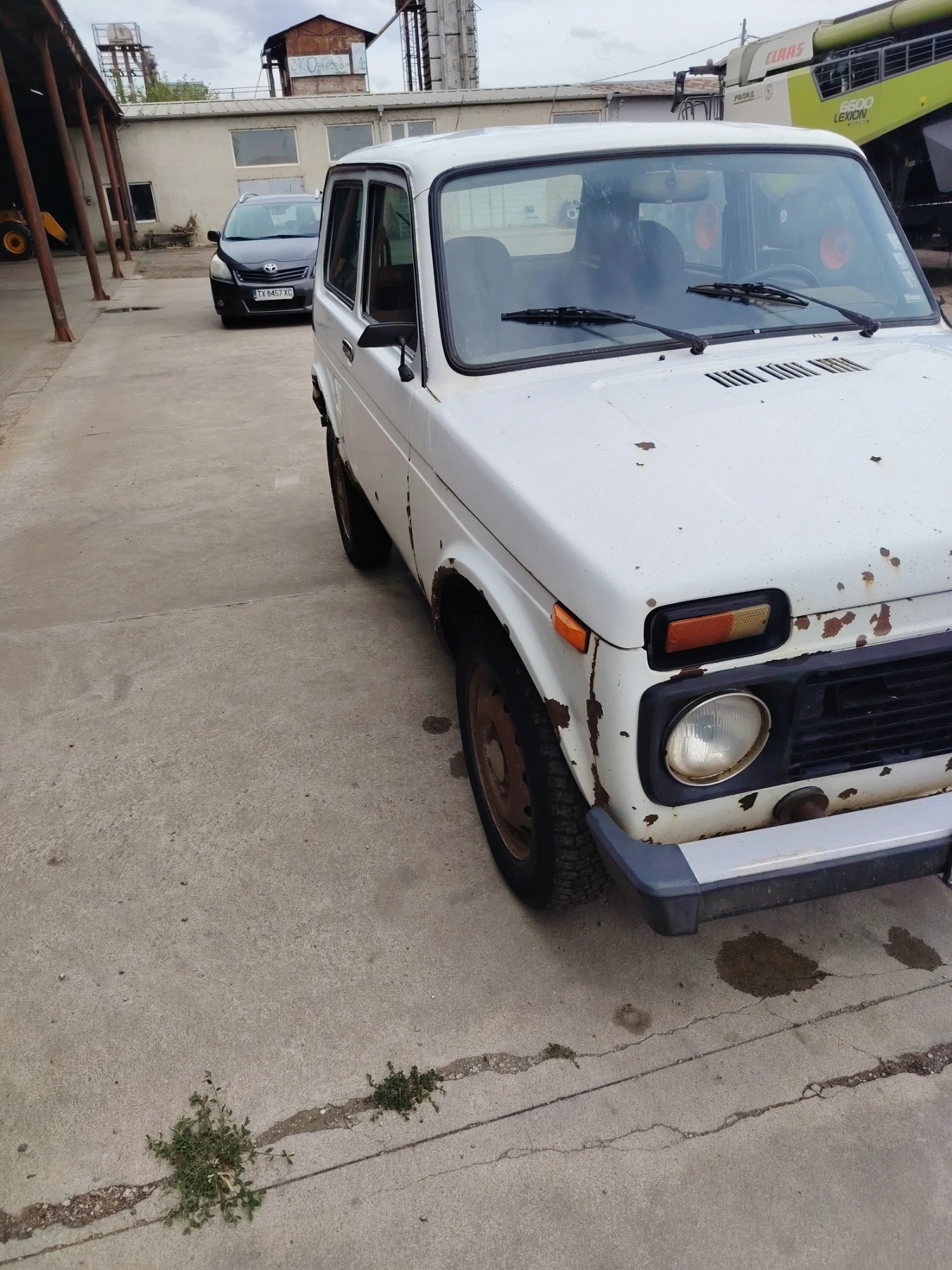 Lada Niva, снимка 3 - Автомобили и джипове - 56270059