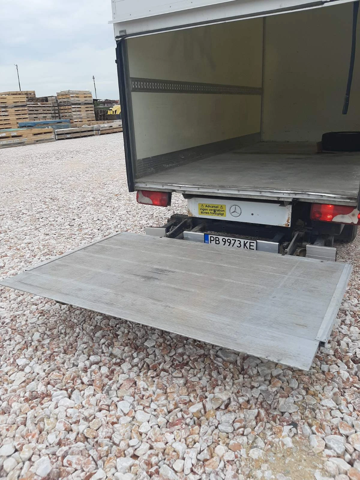 Mercedes-Benz Sprinter 319  - изображение 5