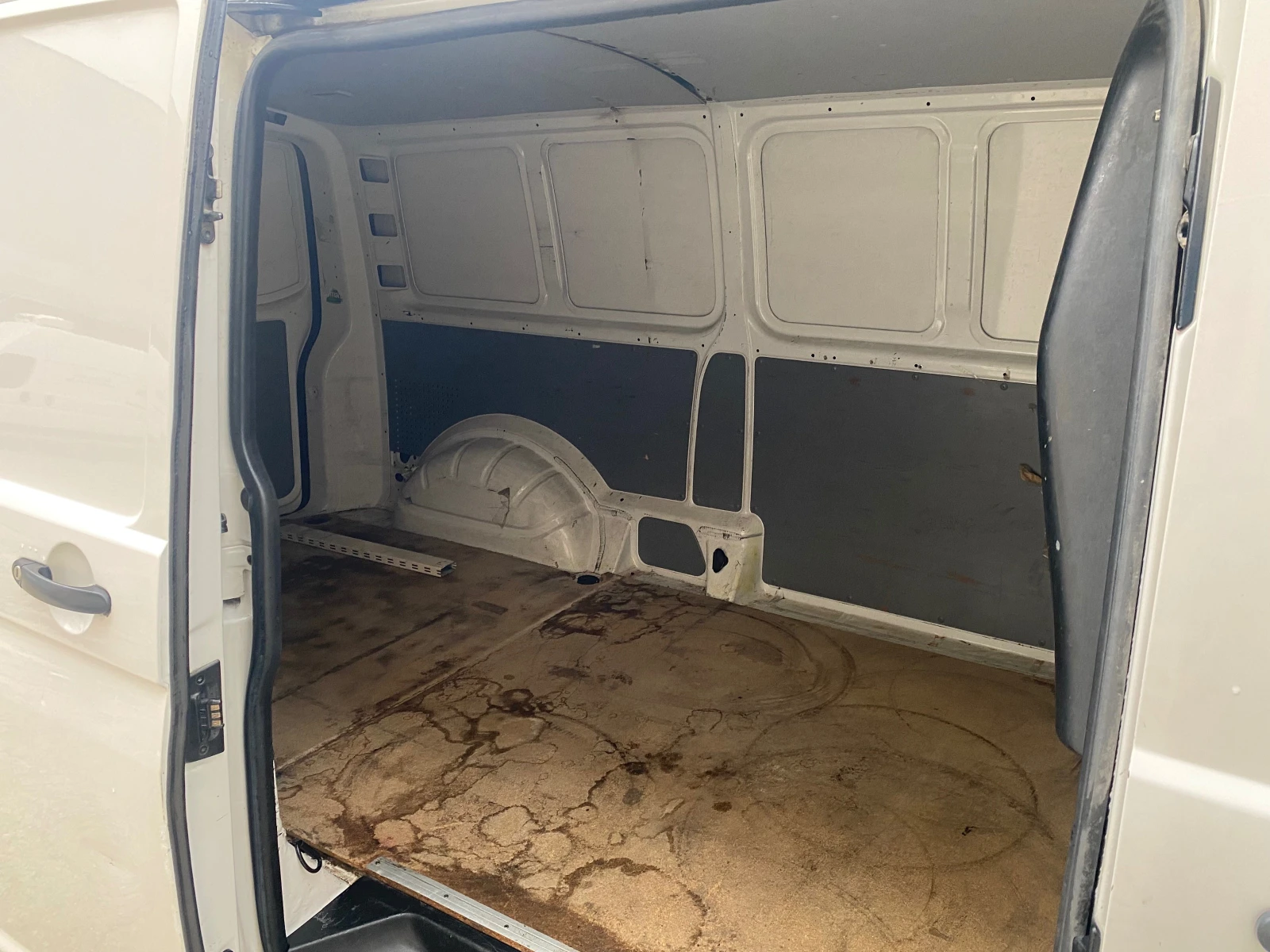 VW Transporter 2.0 TDI 102k.c | Mobile.bg   9