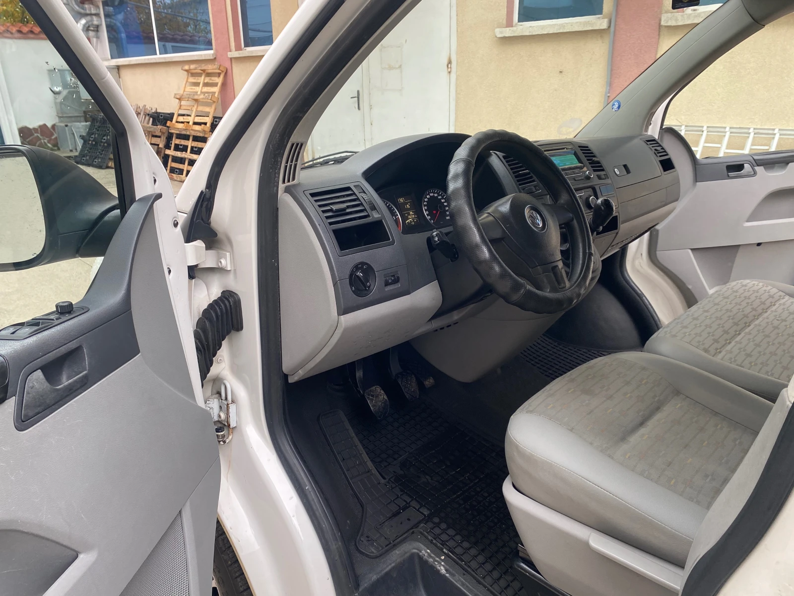 VW Transporter 2.0 TDI 102k.c | Mobile.bg   7