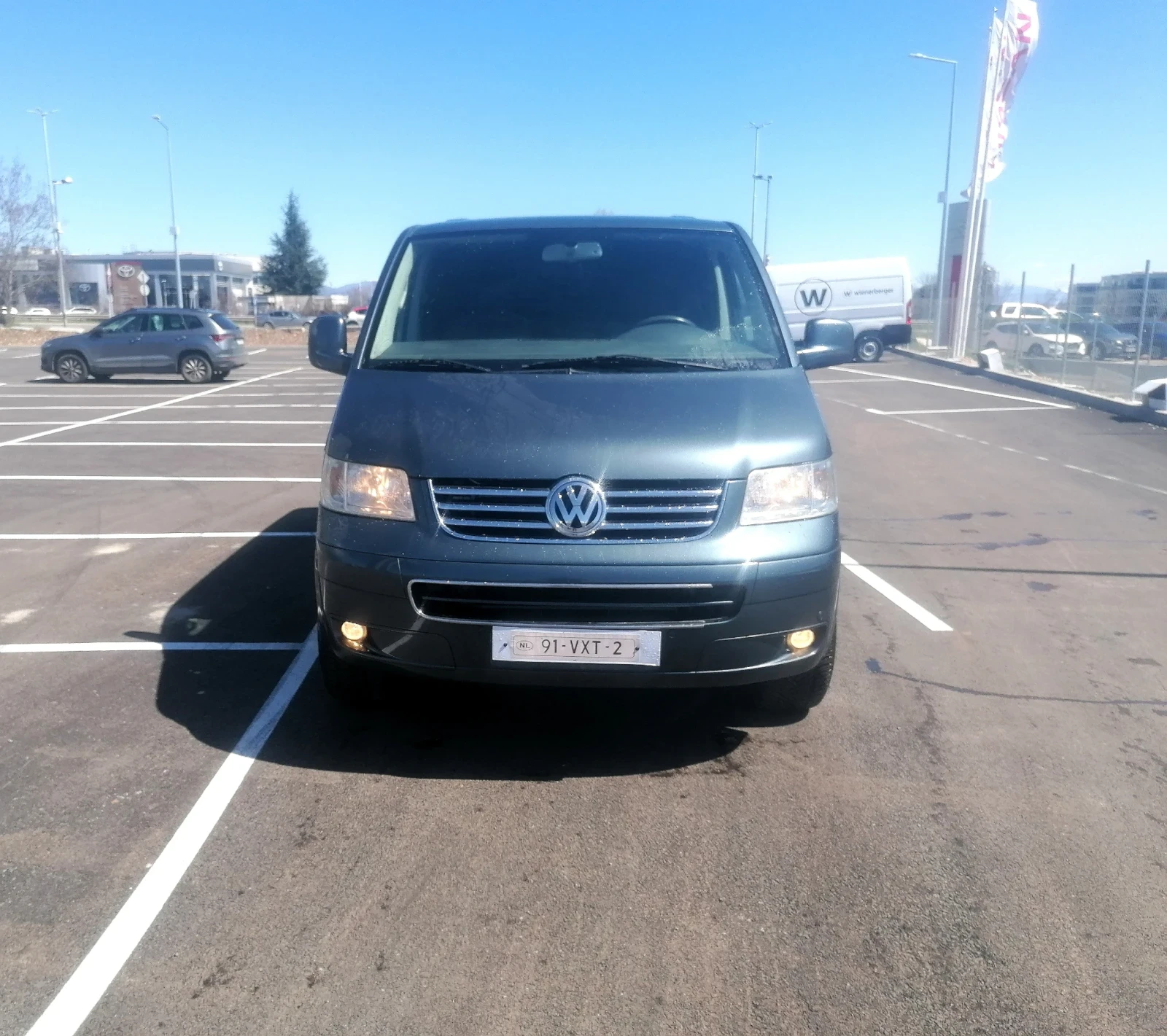 VW T5 2.5 5+ 1 места Клима Нави, снимка 2 - Бусове и автобуси - 54137675