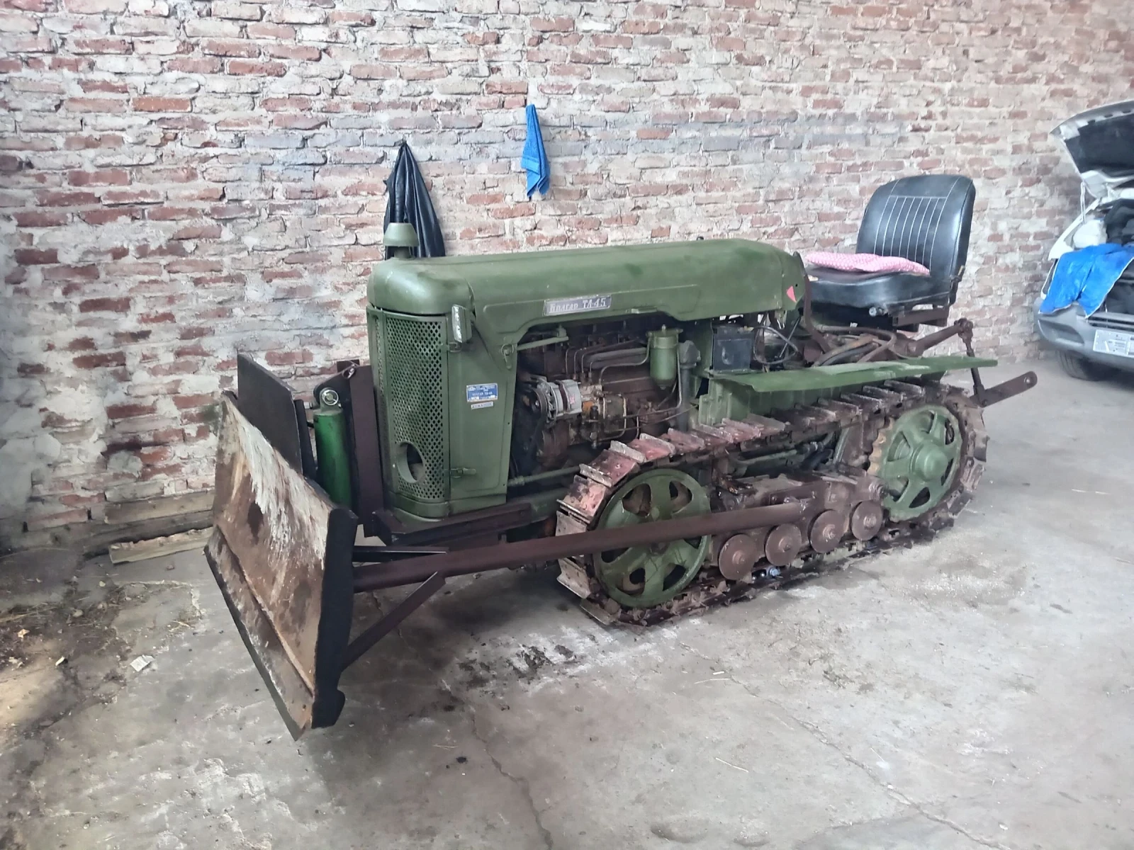 Трактор Болгар Тл45, снимка 1