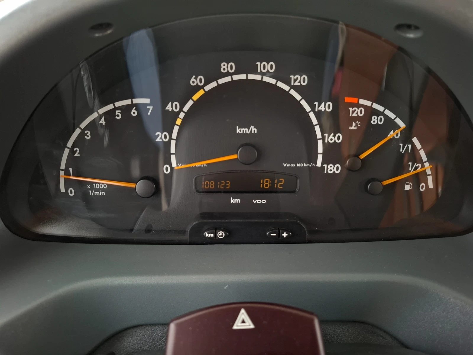 Кемпер Adria Mercedes, снимка 14 - Каравани и кемпери - 54611658