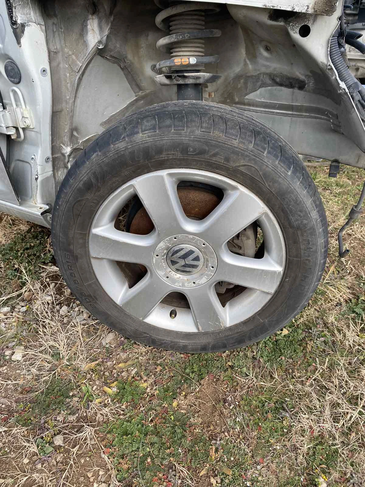    205/55R16  VW Touran | Mobile.bg   4