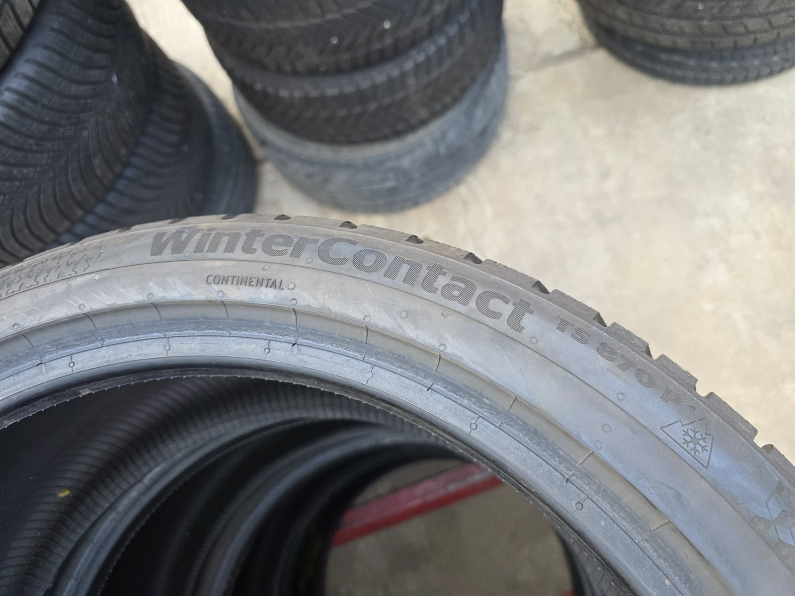 ���� 225/40R18 | Mobile.bg � ����������� 10