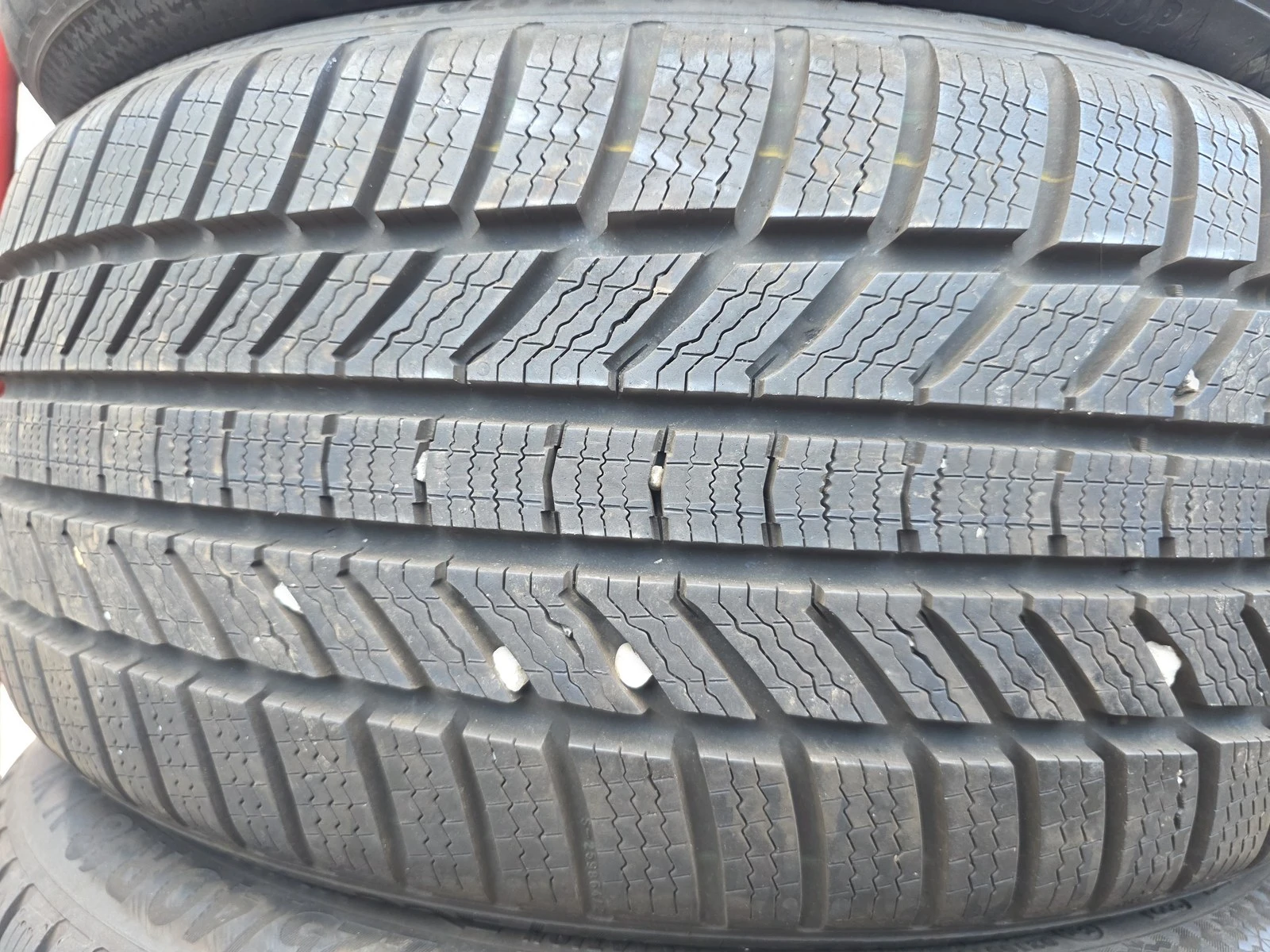 ���� 225/40R18 | Mobile.bg � ����������� 2