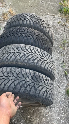 ����� �� �������� �� ���� � ������ 205/60R16 �� Subaru Legacy