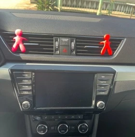 Skoda Superb 2.0 TDI Euro 6 DSG, снимка 9