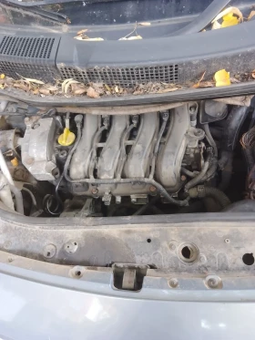 Renault Scenic На части, снимка 5