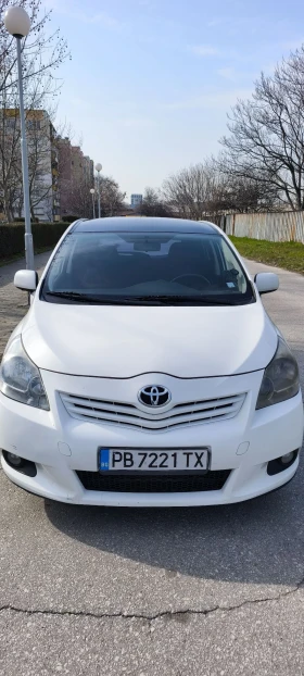 Toyota Verso, снимка 1