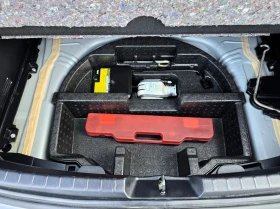 Toyota Yaris 1.5vvt-i Hybrid/Lounge, снимка 16