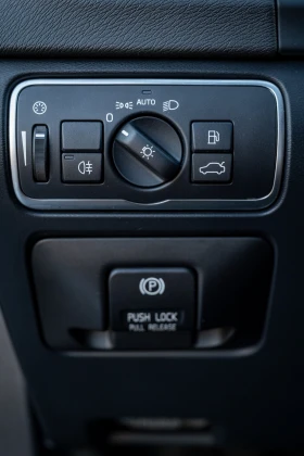 Volvo V60 2.4 D6 AWD Plug-In Hybrid Summum - 18499 лв. - 87563254 16