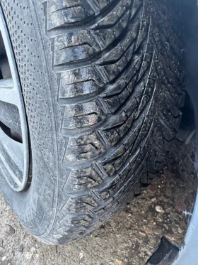 Ford Galaxy 1.8 7mesta - 1550 € / 3031.54 лв. - 45705138 7