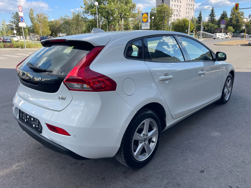 Volvo V40 2.0D* 120hp* , снимка 4 - Автомобили и джипове - 46881879