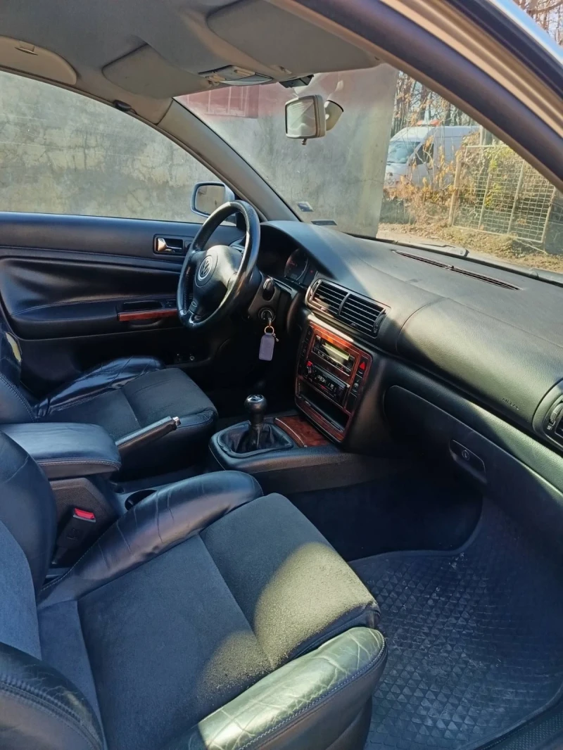 VW Passat 1.9TDI, снимка 15 - Автомобили и джипове - 47994100