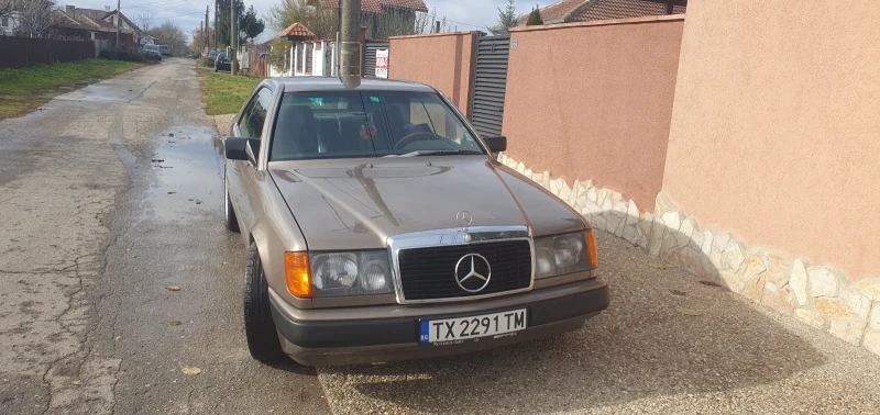 Mercedes-Benz 124, снимка 1 - Автомобили и джипове - 48078289