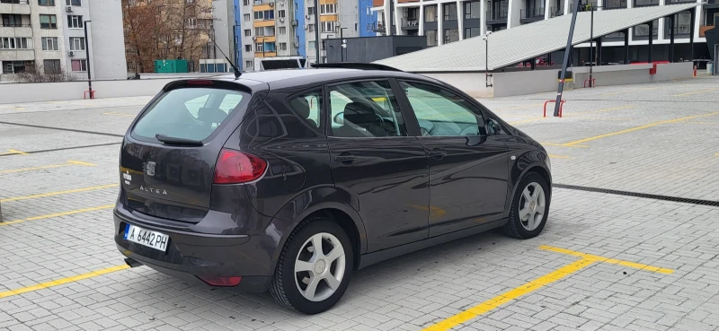 Seat Altea 2.0 TDI, снимка 4 - Автомобили и джипове - 48212275