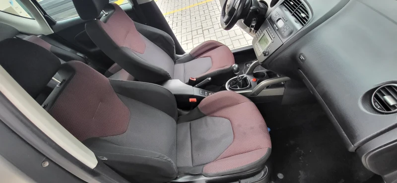 Seat Altea 2.0 TDI, снимка 16 - Автомобили и джипове - 48212275