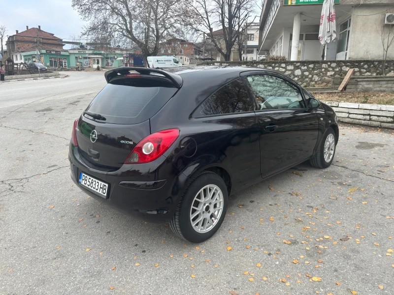 Opel Corsa, снимка 4 - Автомобили и джипове - 48273644