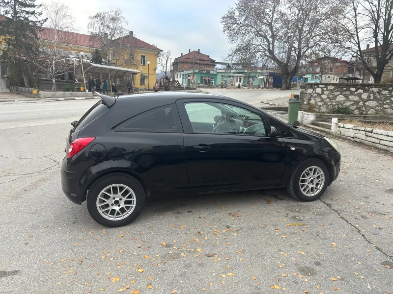 Opel Corsa, снимка 5 - Автомобили и джипове - 48273644