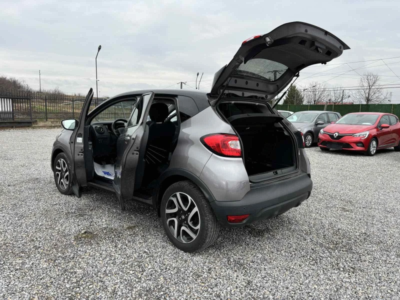 Renault Captur 1.5dci, Нов внос, снимка 8 - Автомобили и джипове - 48284487