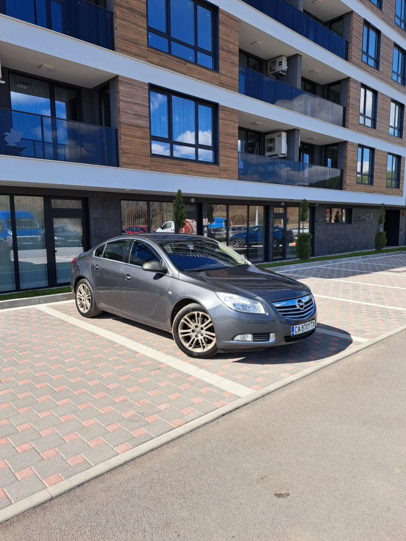 Opel Insignia 1.6Т/180 к.с./ ГАЗ, снимка 9 - Автомобили и джипове - 48892180