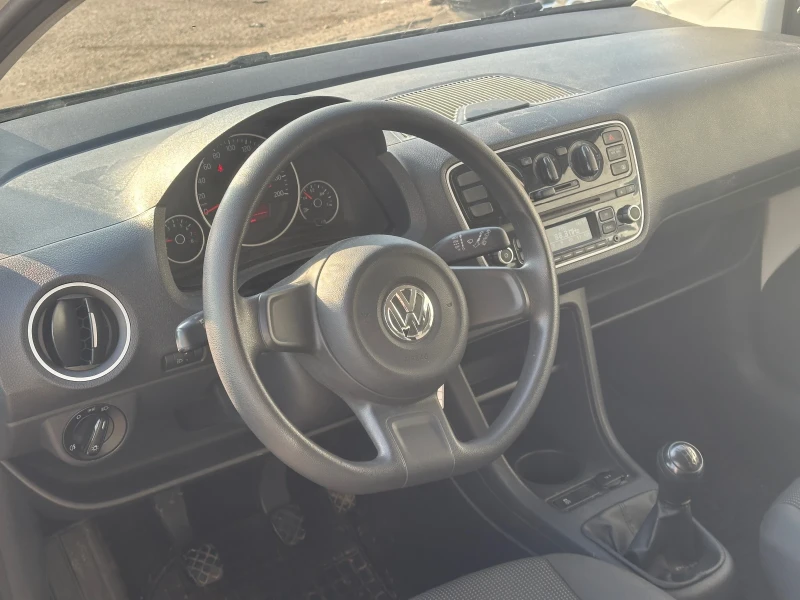 VW Up 1.0i* КЛИМА, снимка 6 - Автомобили и джипове - 49223327