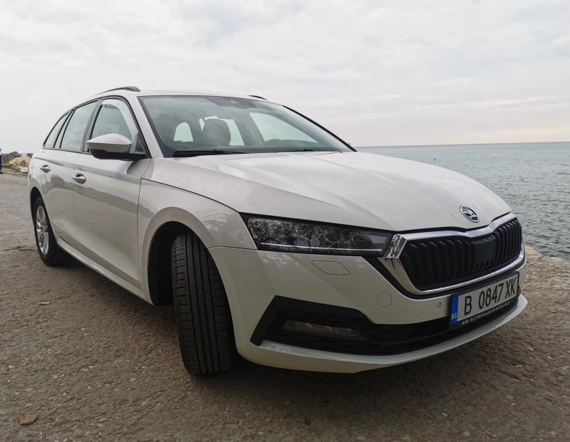 Skoda Octavia 2.0TDI 150kc /Digital/Distronic Plus/DSG/Масаж, снимка 5 - Автомобили и джипове - 52150675