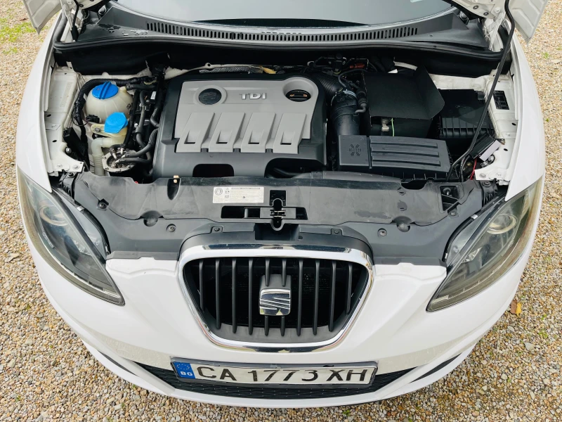 Seat Altea 2.0 TDI XL NAVI, снимка 17 - Автомобили и джипове - 52548989