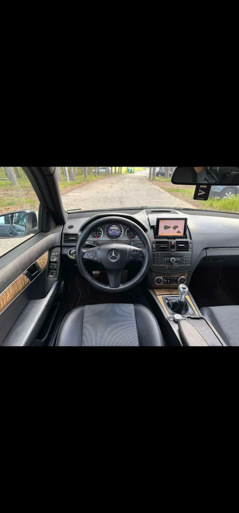 Mercedes-Benz C 320, снимка 3 - Автомобили и джипове - 52943174