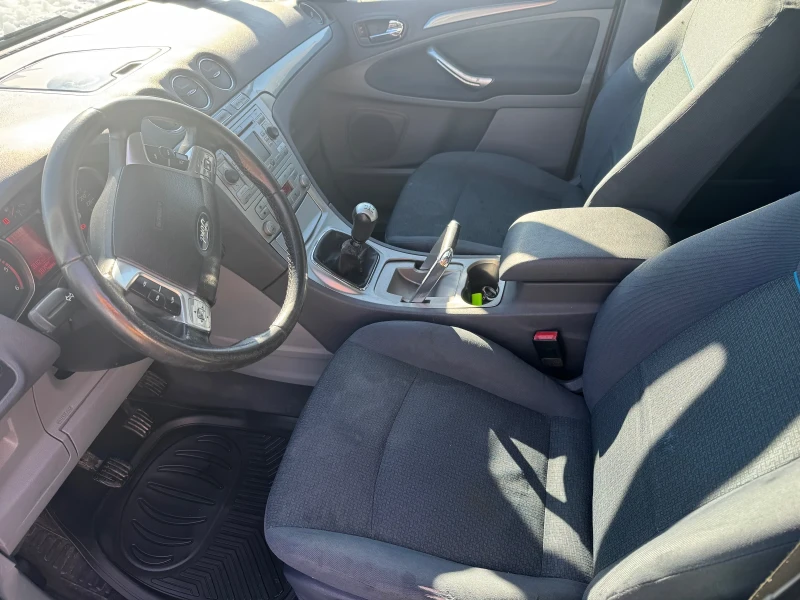 Ford Galaxy 1.8 7mesta, снимка 13 - Автомобили и джипове - 53112025