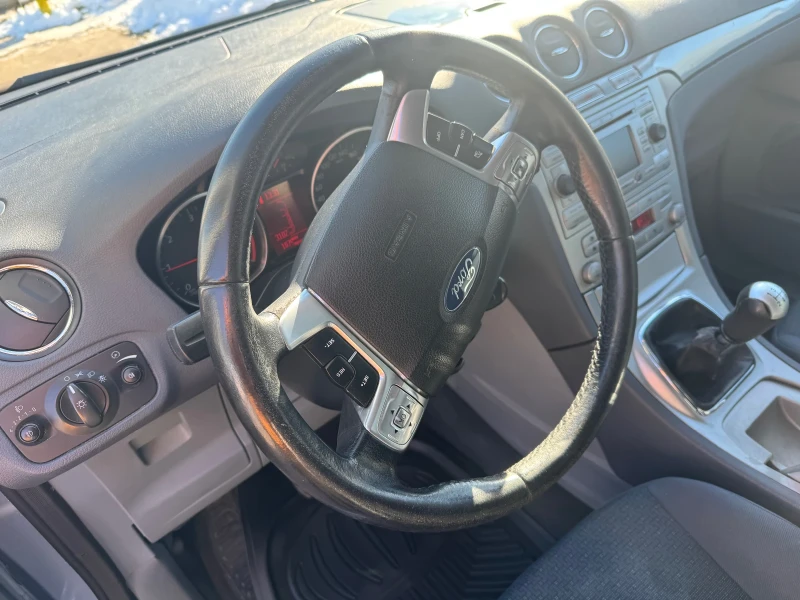 Ford Galaxy 1.8 7mesta, снимка 11 - Автомобили и джипове - 53112025