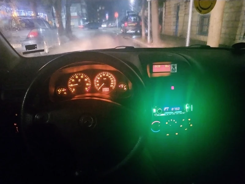 Opel Astra, снимка 9 - Автомобили и джипове - 53434339