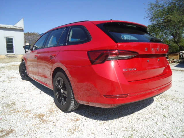 Skoda Octavia 4x4 2.0 TDI ESTATE AMBITION - изображение 4