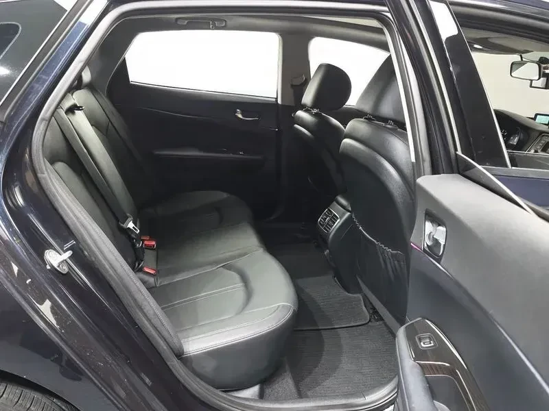 Kia K5 * 2Nd Generation 1.7 * Diesel * Mx * Luxury | Mobile.bg � ����������� 11