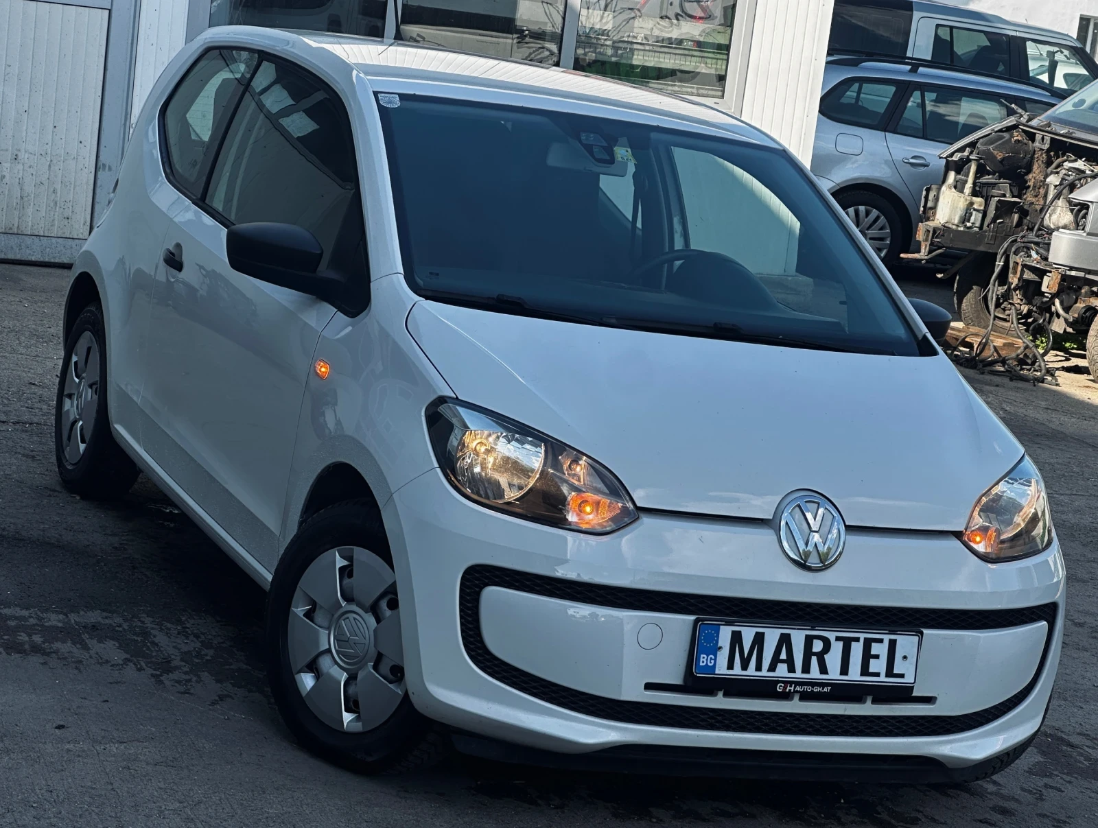 VW Up 1.0i* КЛИМА, снимка 3 - Автомобили и джипове - 51890705