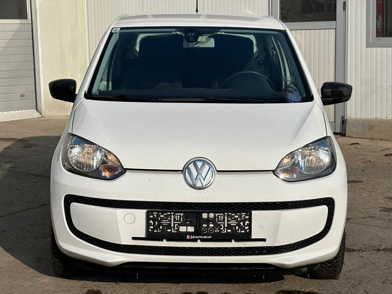 VW Up 1.0i* КЛИМА - изображение 2