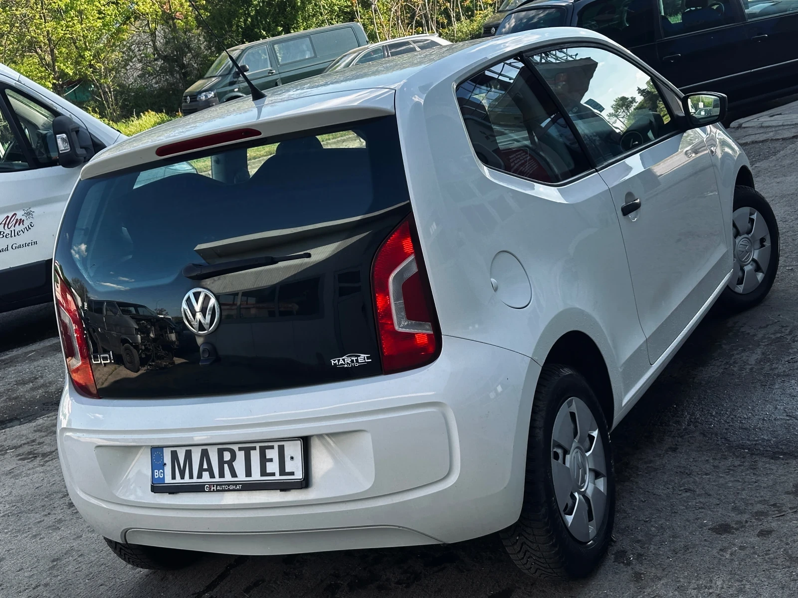 VW Up 1.0i* КЛИМА, снимка 4 - Автомобили и джипове - 51890705