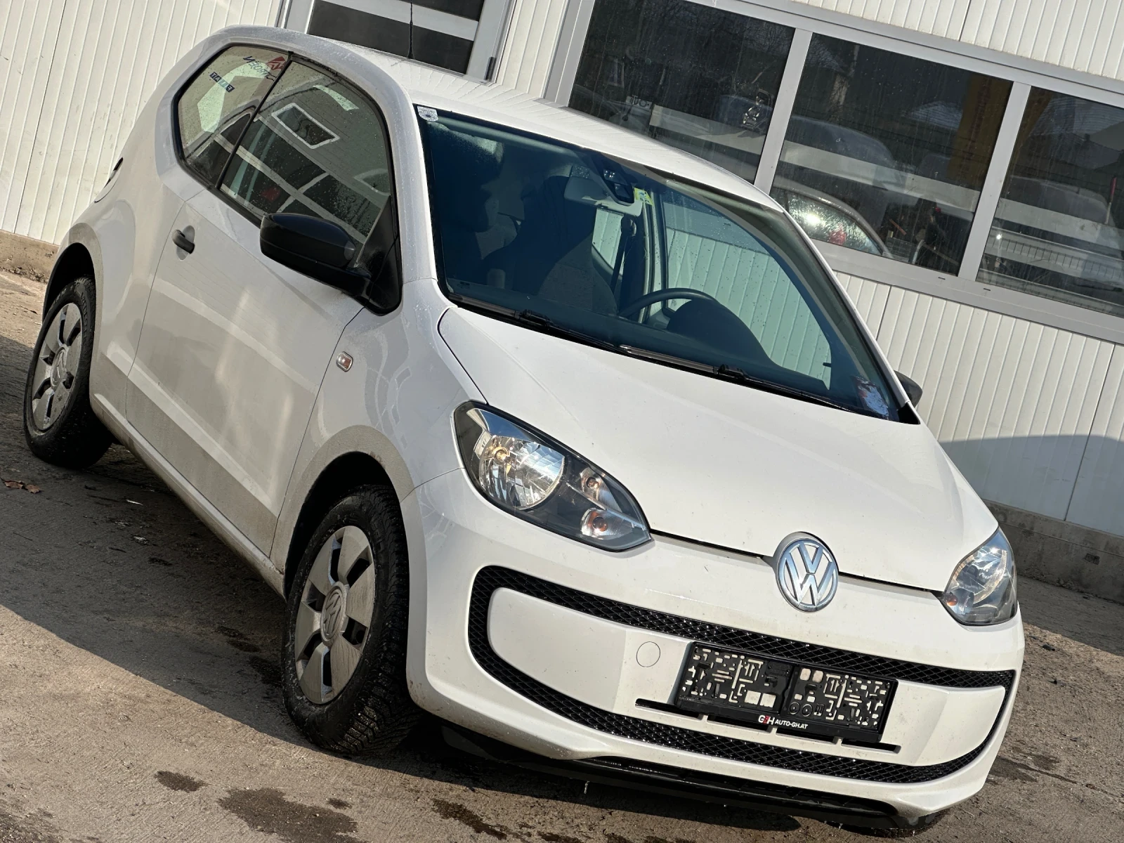 VW Up 1.0i* КЛИМА - изображение 3