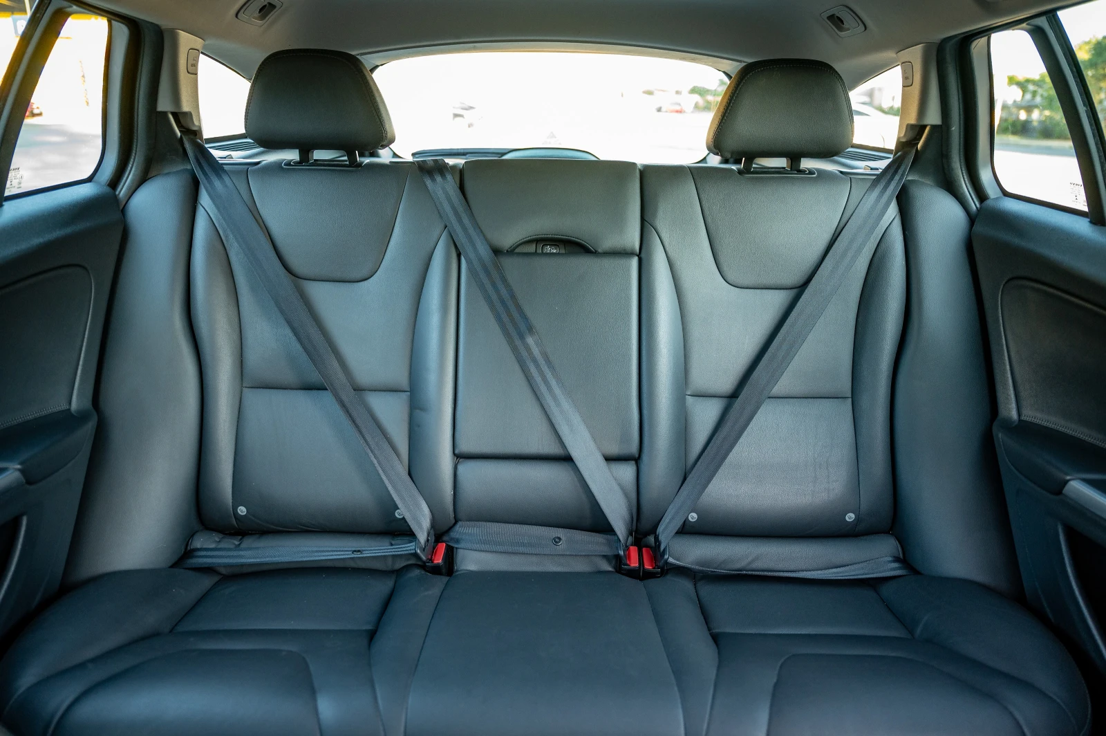 Volvo V60 2.4 D6 AWD Plug-In Hybrid Summum | Mobile.bg   15