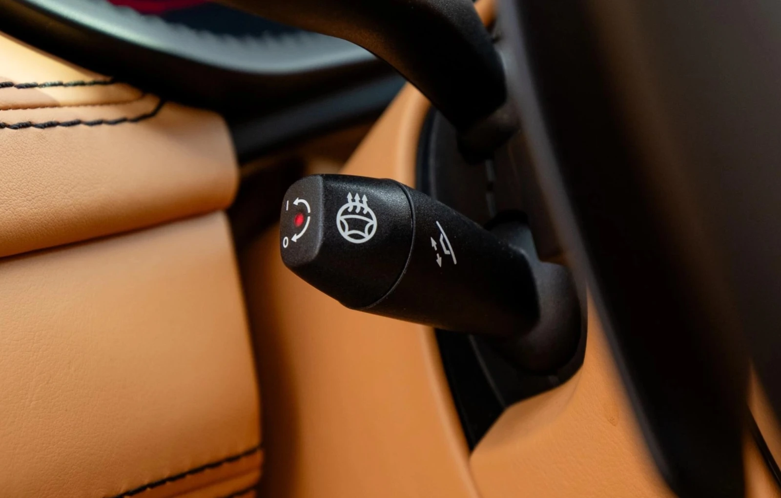 Aston Martin DBX | Mobile.bg   8