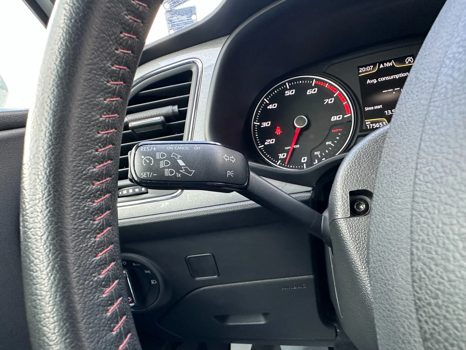 Seat Leon /1.4i 122 ..  | Mobile.bg   17