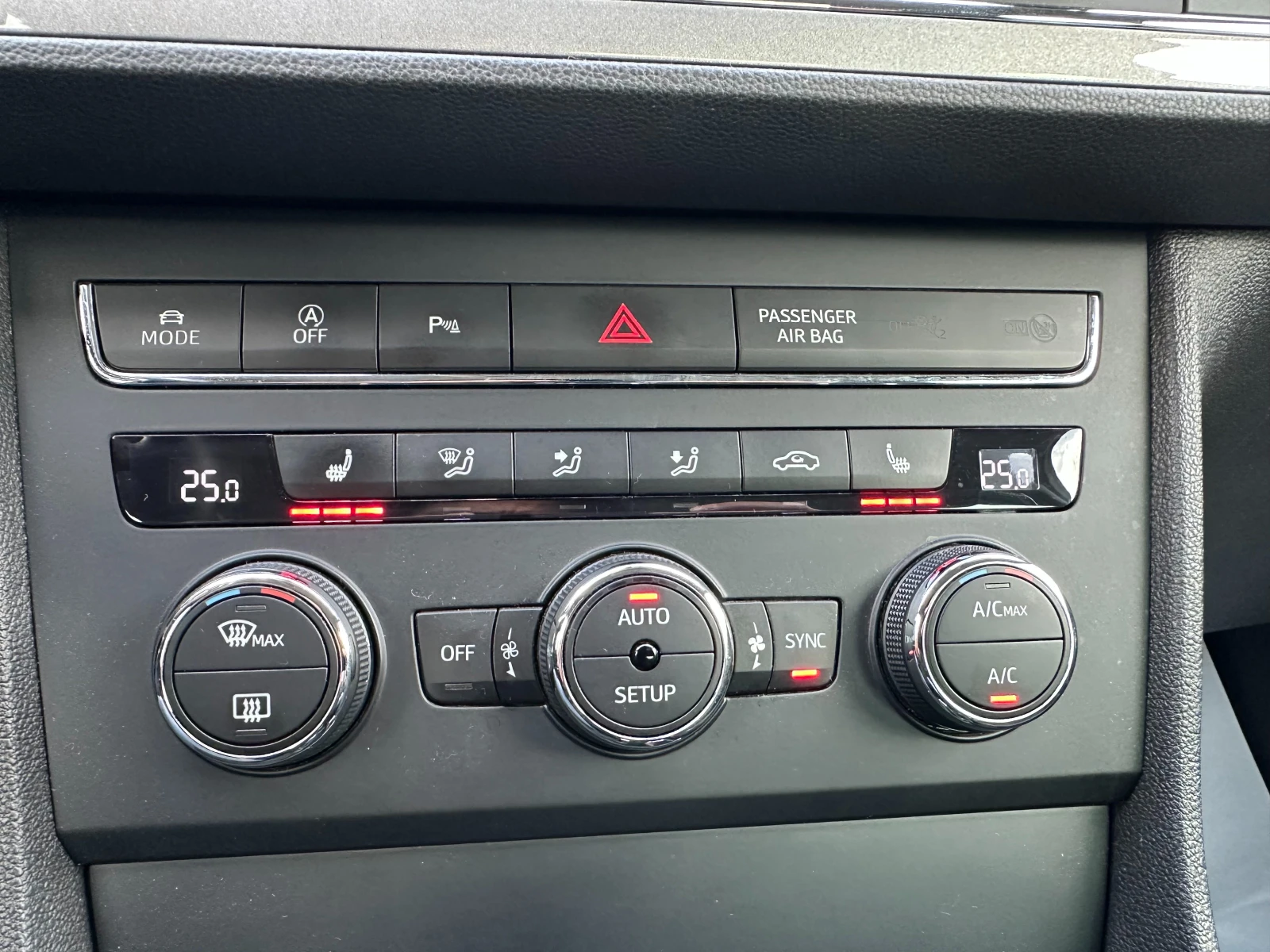 Seat Leon /1.4i 122 ..  | Mobile.bg   13