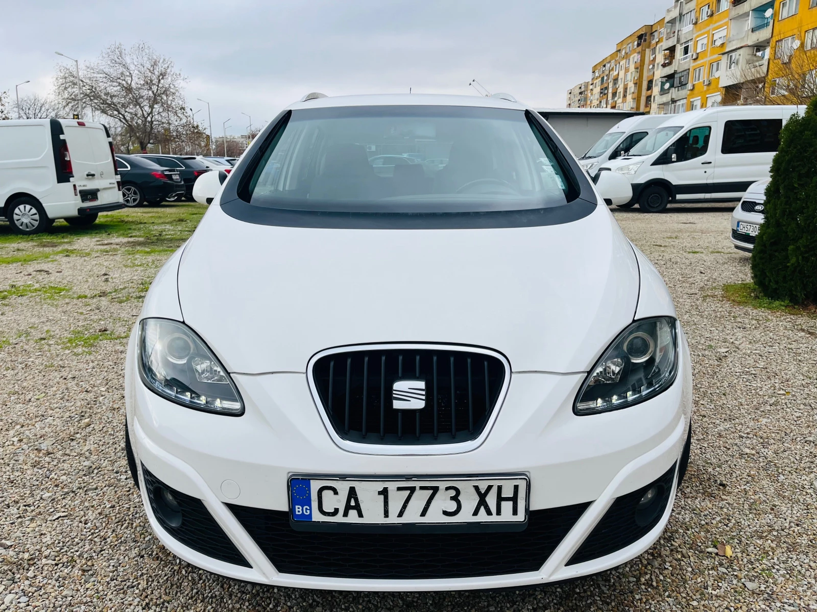 Seat Altea 2.0 TDI XL NAVI - изображение 2