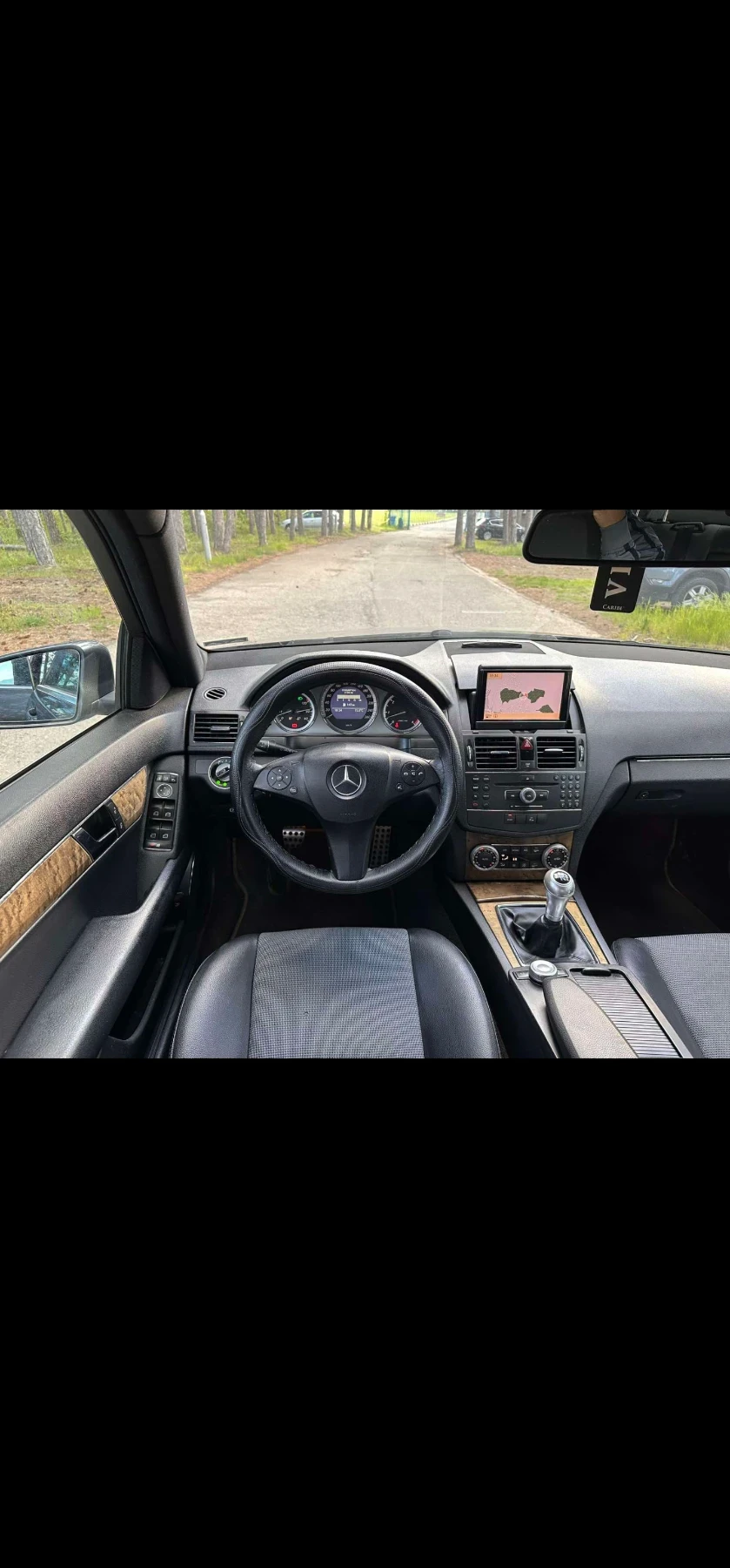 Mercedes-Benz C 320  - изображение 3