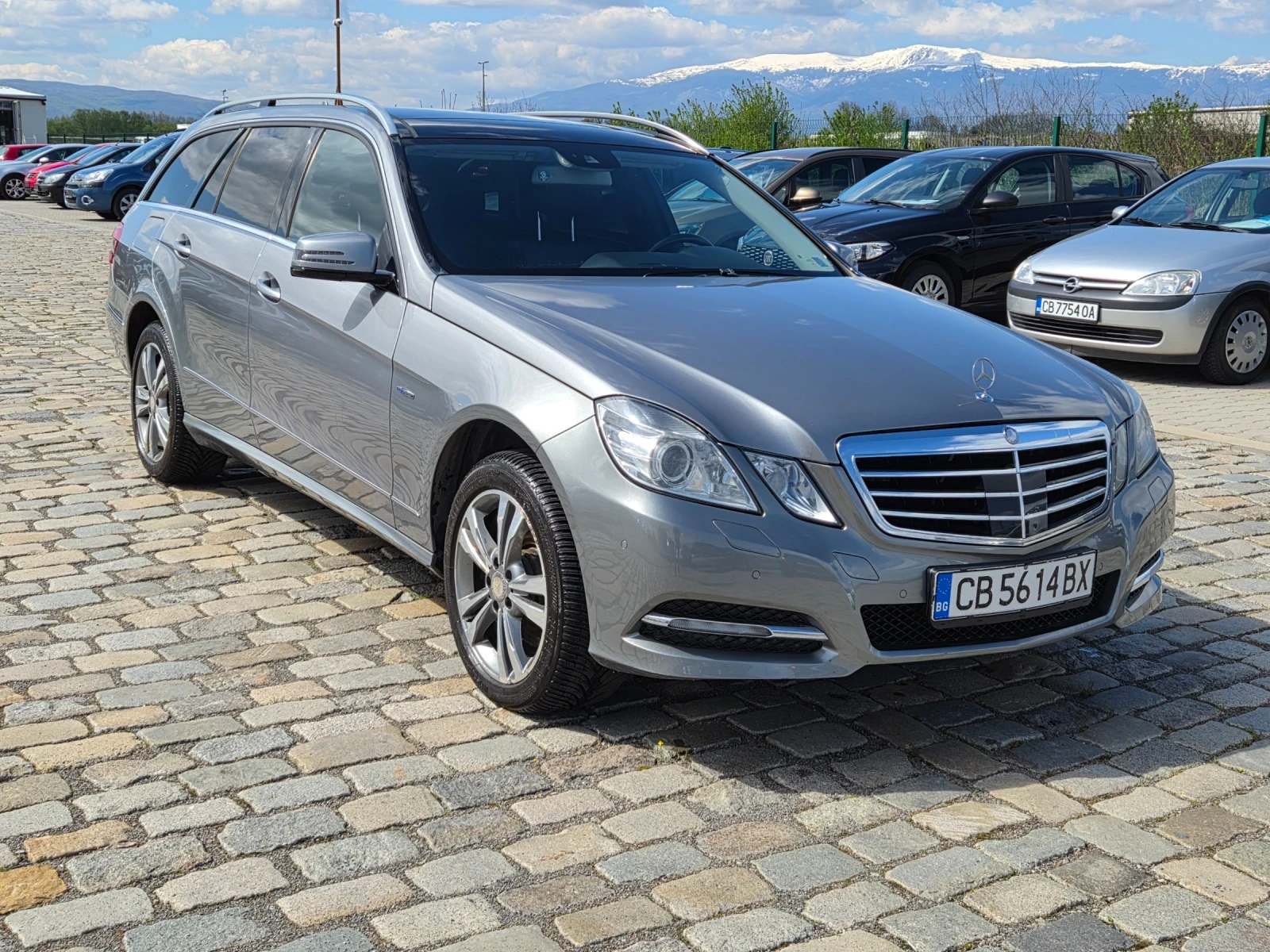 Mercedes-Benz E 350 4Matic ГАРАЖЕН ВСИЧКО ПЛАТЕНО 