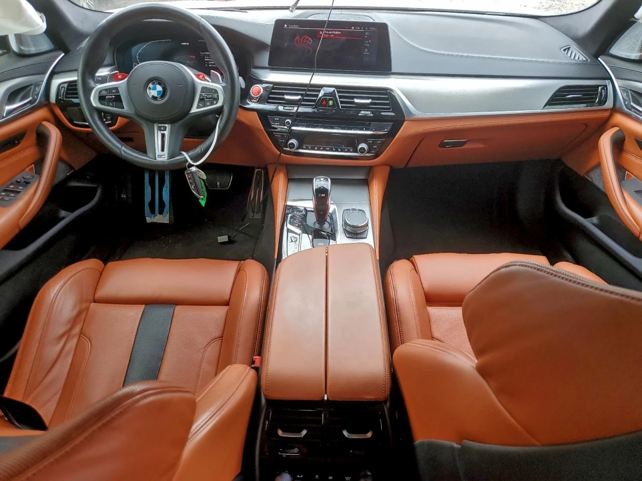 BMW M5 Competition - изображение 8