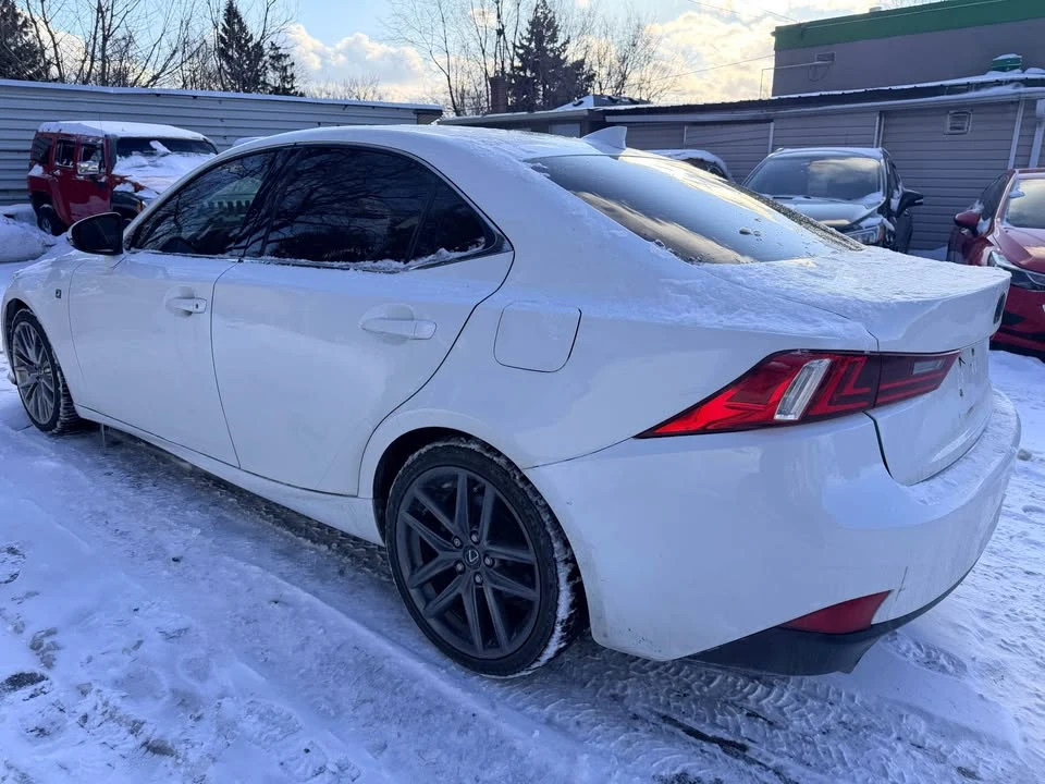 Lexus IS 250  F-sport PACK | AWD | ОБДУХВАНЕ | ФИКСИРАНА ЦЕНА - изображение 4