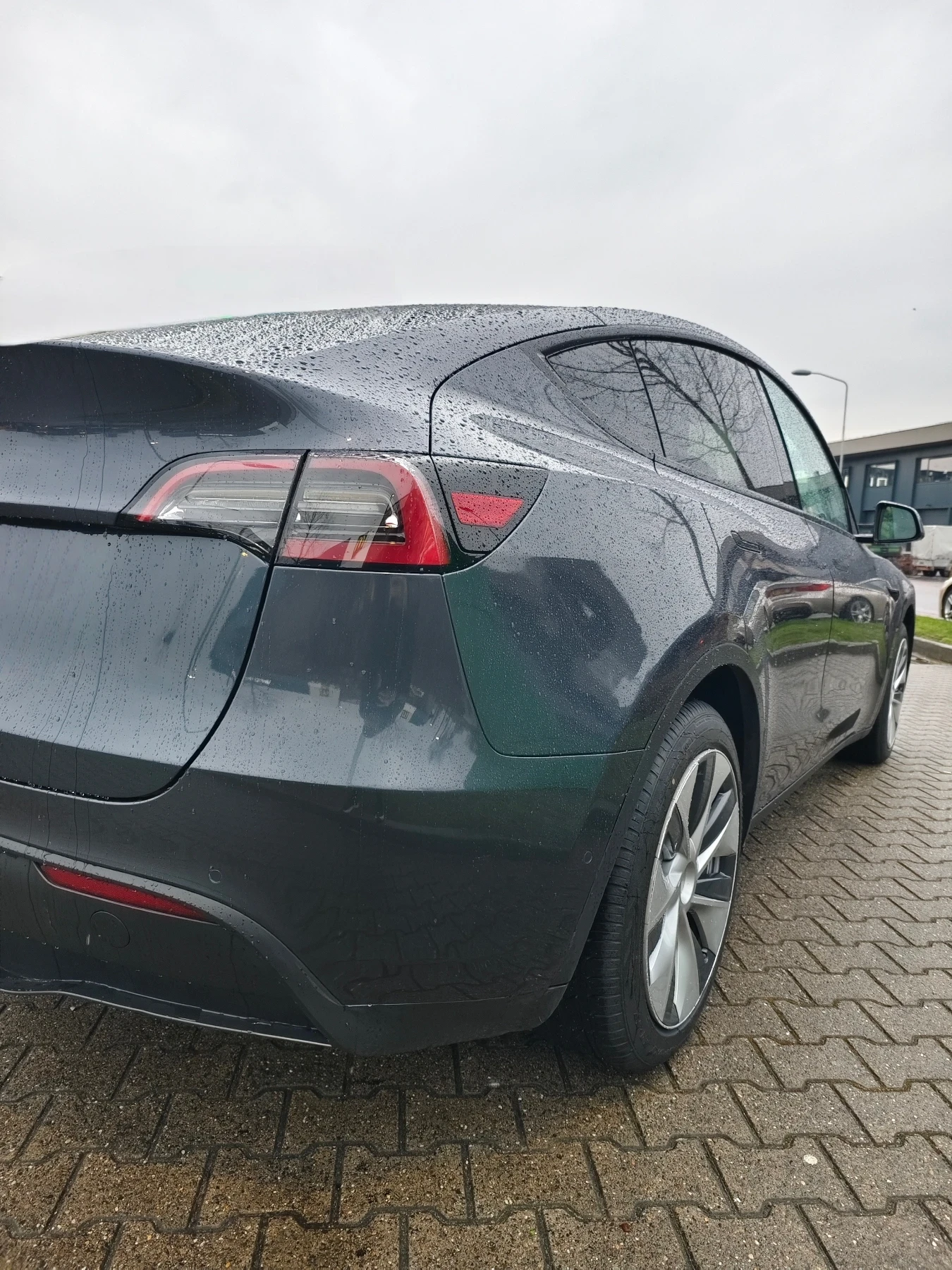 Tesla Model Y Long Range 75kWh, Dual Motor, Premium, Дек.2021г. - изображение 7